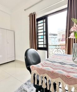 phòng trọ ban công